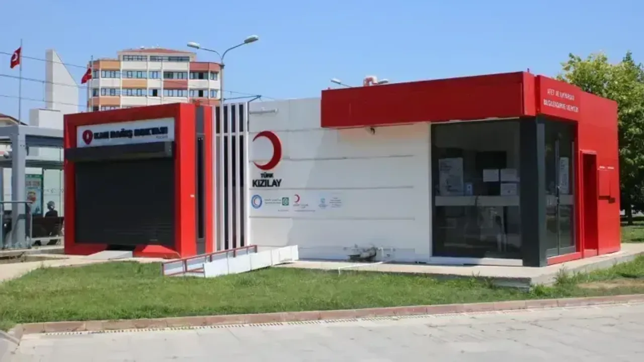 Kızılay’ın İzmit’teki kan alma noktası taşınıyor