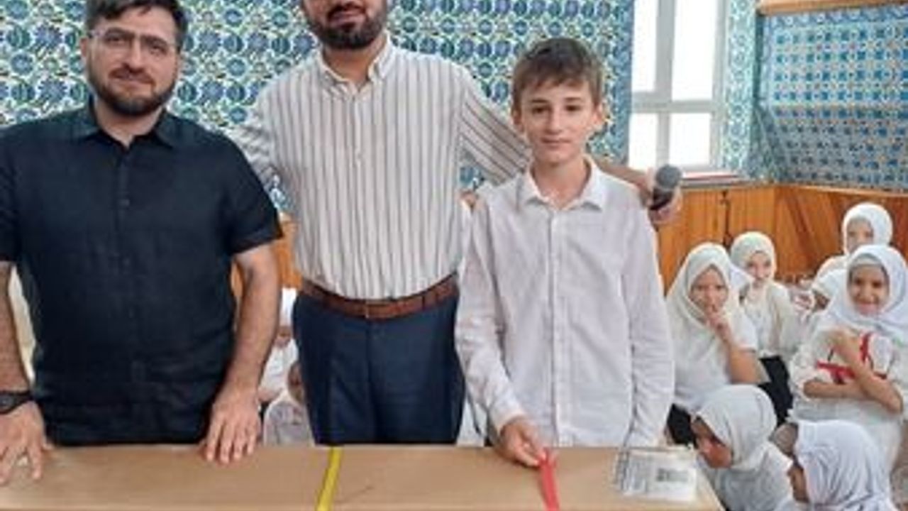 Tepeköy Mevlana Camii’nde Yaz Kur’an Kursu Kapanış Programı Coşkuyla Gerçekleştirildi