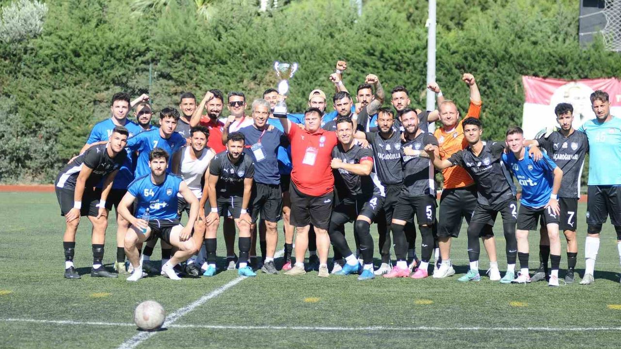 Futbolun Gerçek Kahramanı: Down Sendromlu Antrenör Çağrı’dan İlham Veren Başarı