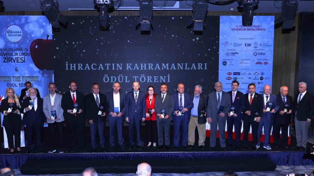4. Güvenilir Ürün Zirvesi’nde e-ihracat atağı: “İhracatın Kahramanları” protokolü imzalandı