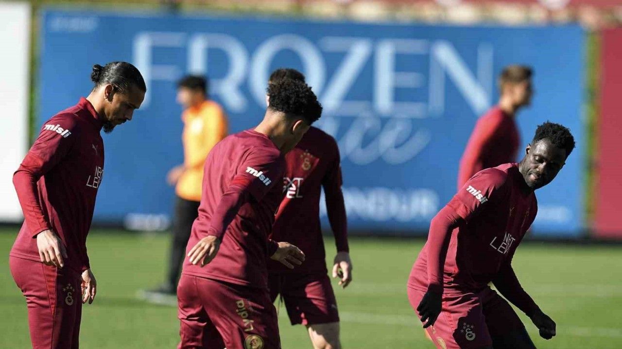 Galatasaray'da Trabzonspor mesaisi sürüyor: Kritik maç öncesi son hazırlıklar