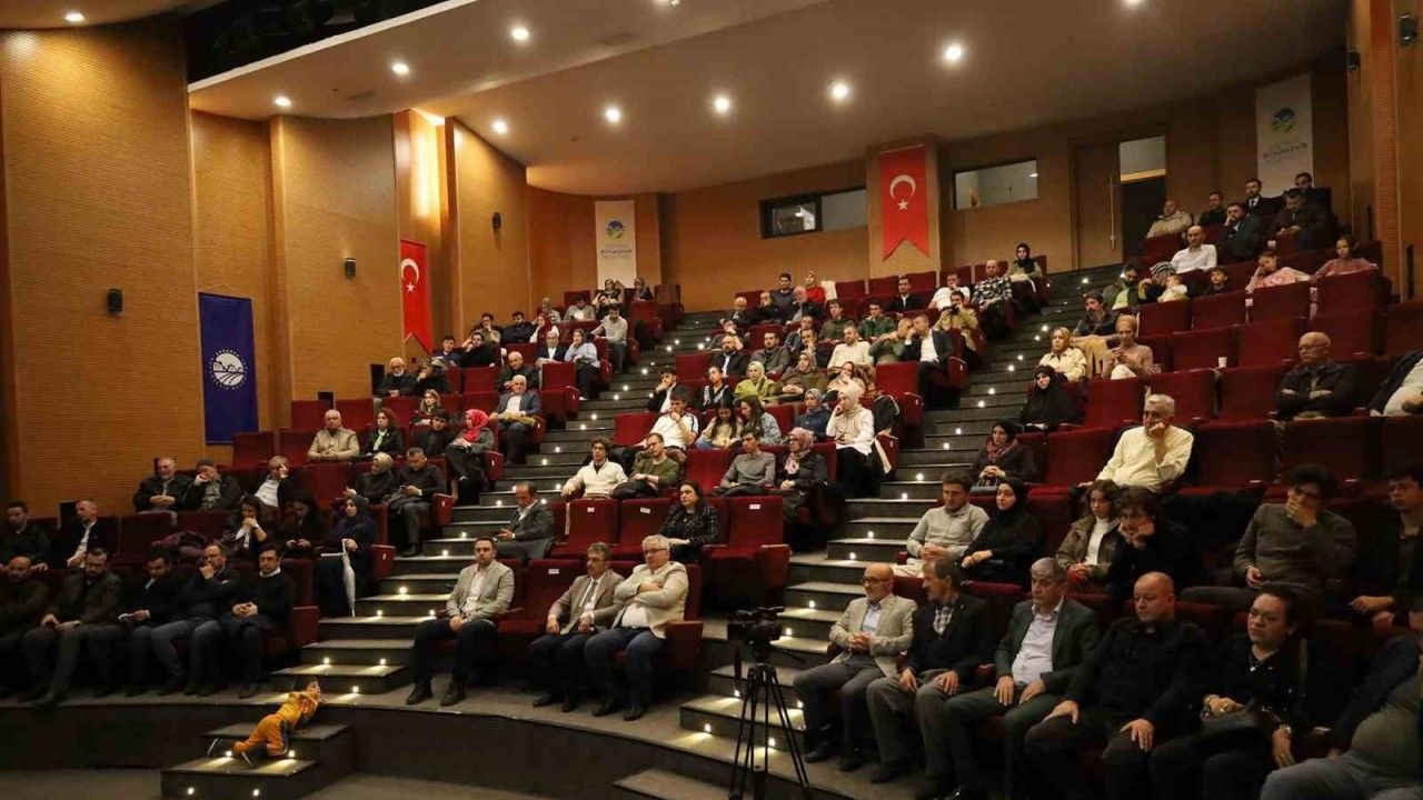 Sakarya’da anlamlı panel: Bilge Kral Aliya İzzetbegoviç 22. yılında anıldı