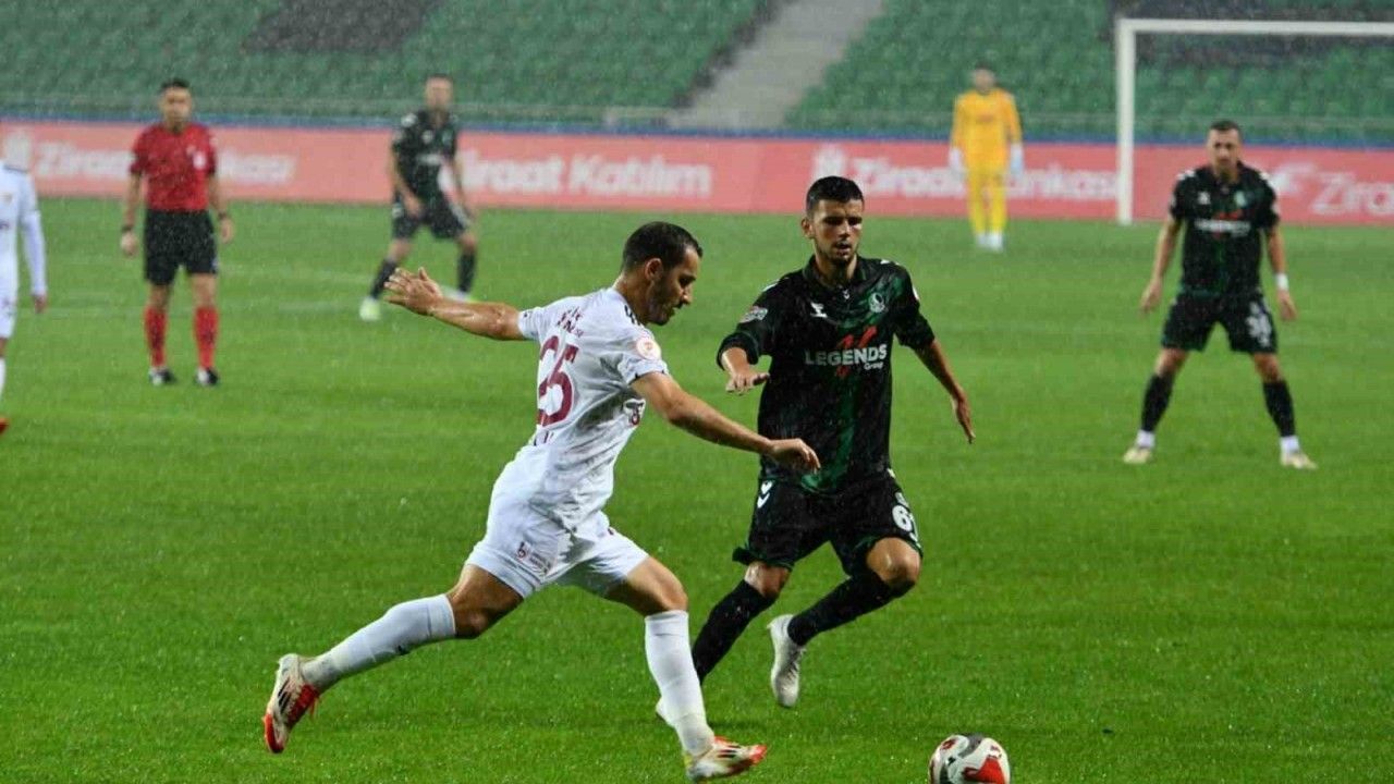 Sakaryaspor, İnegölspor’u farklı geçti! Ziraat Türkiye Kupası’nda tur atladı