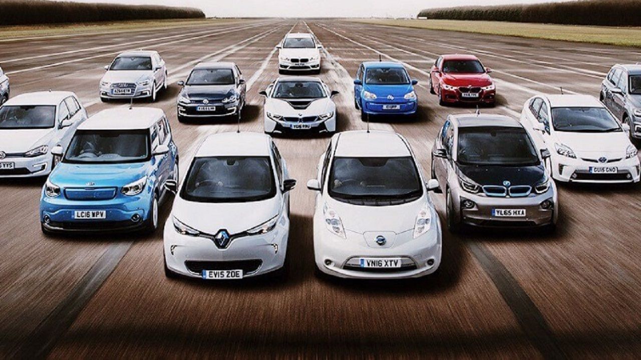 Araba arayanlara 200 bin liradan fazla indirim geldi: İşte o model