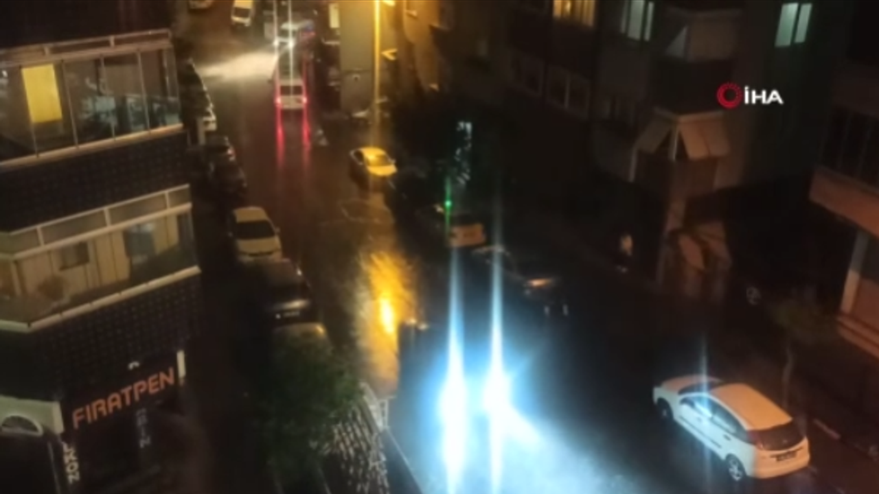 İstanbul’da Beklenen Yağmur Başladı: Kent Genelinde Etkili Oldu