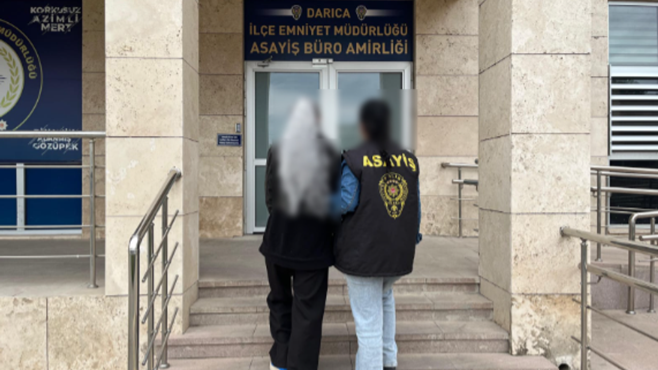 Uyuşturucu suçundan aranan kadın Darıca’da yakalandı: 8 yıl 4 ay cezası vardı