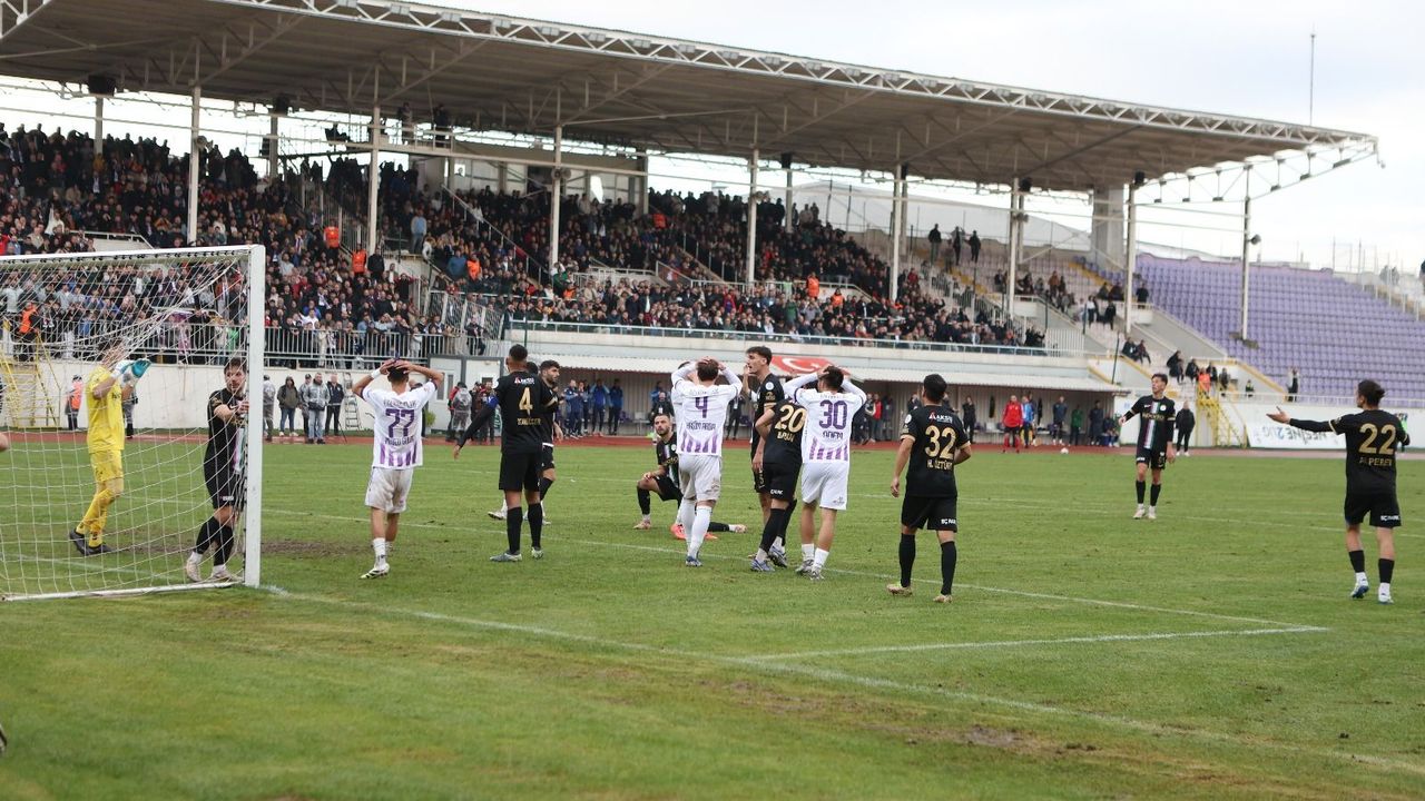 Güzide Gebzespor Liderlik İçin Menemen’i Ağırlıyor