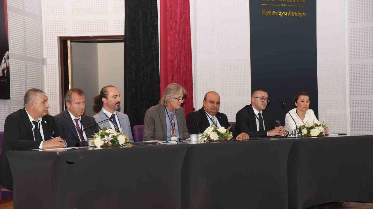 İzmir’de Ege Denizi’nde Sürdürülebilir Balıkçılık İçin Kritik Panel