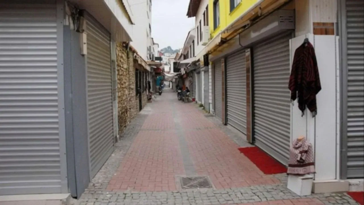 İzmit'te araba fiyatına dükkan satılacak: Mahkeme son tarihi açıkladı