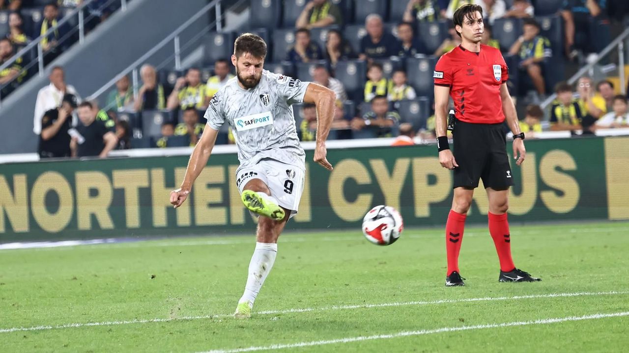 Kocaelispor - Alanyaspor maçının hakemi Mehmet Türkmen oldu