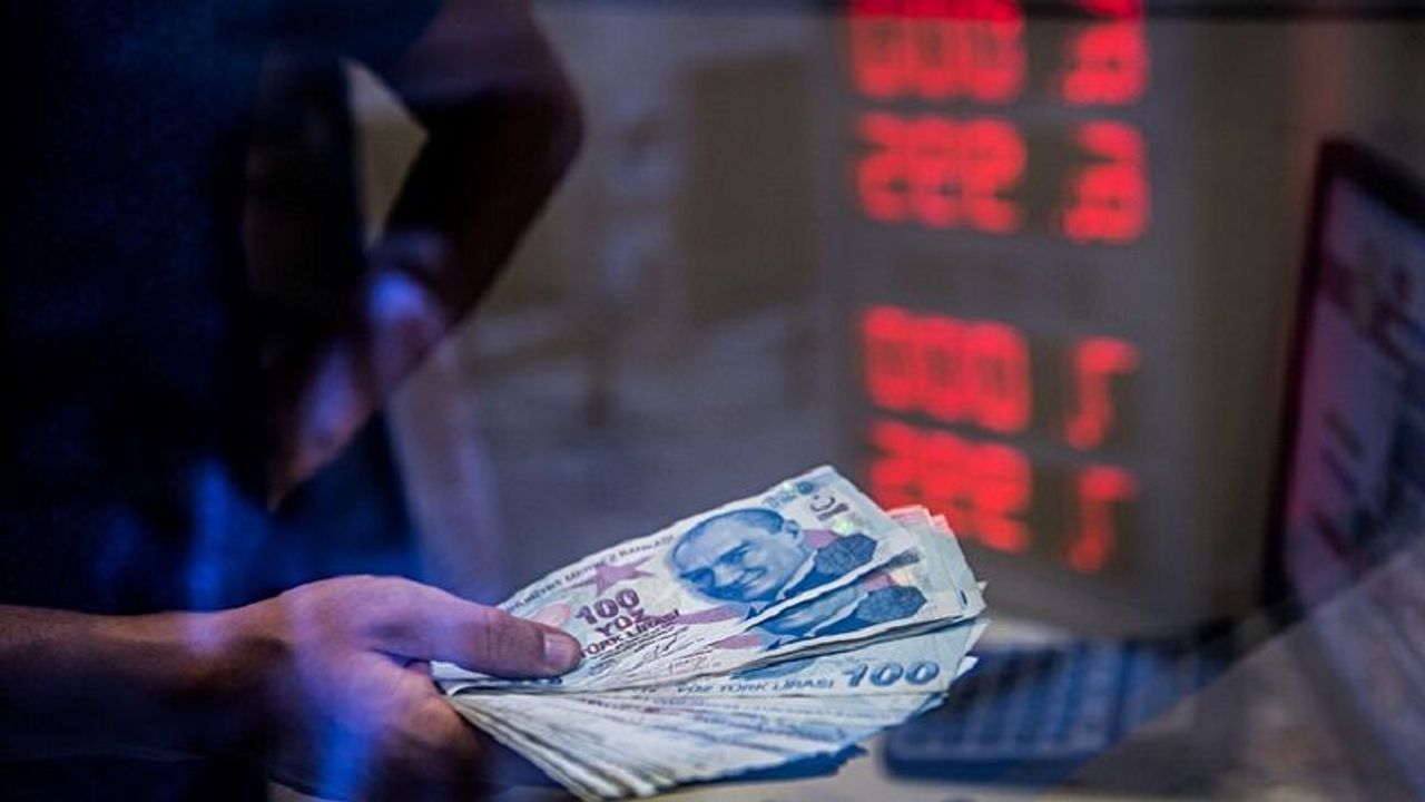 Temmuz zammı için kulisleri sarsacak tahmin! Emekli maaşları o rakama çekilecek ve 2027'de...