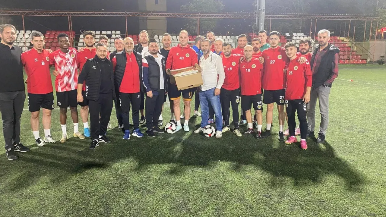 Turgutspor’a Eski Kaleciden Moral Desteği