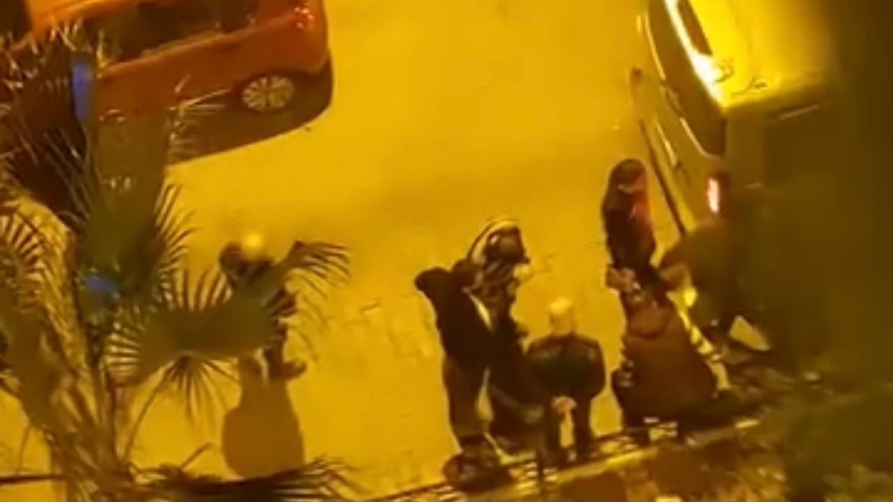 İzmir’de çatıya çıkan tamirci hayatını kaybetti: Apartman boşluğunda bulundu