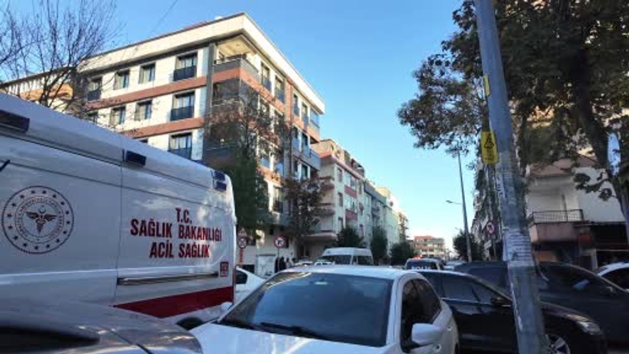 Avcılar’da 43 Yaşındaki Adam Evinde Ölü Bulundu