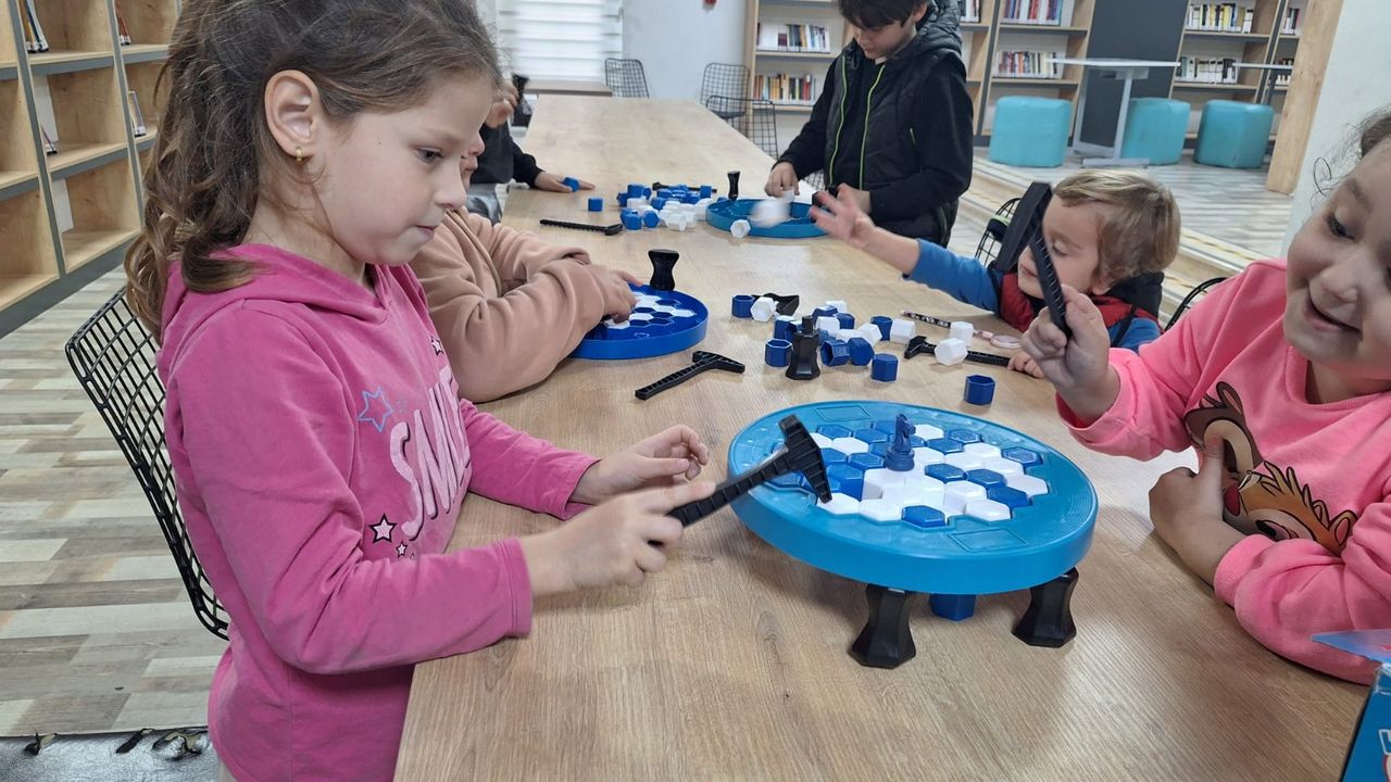 Ara tatilde Başiskeleli öğrenciler Gençhaneleri doldurdu