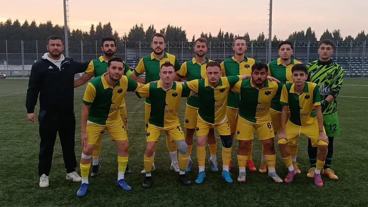 Tavşancılspor Takıldı, Sarımeşespor Alkışlandı
