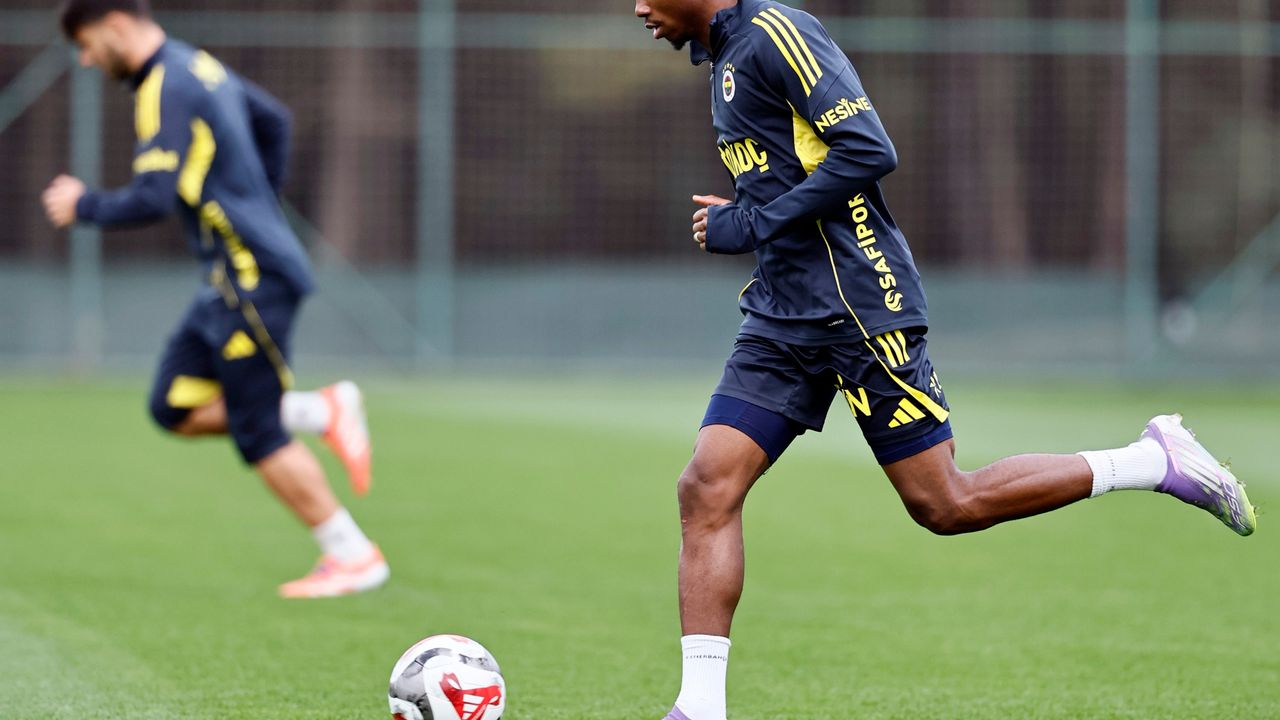 Fenerbahçe, Rizespor Maçı Hazırlıklarını Sürdürüyor