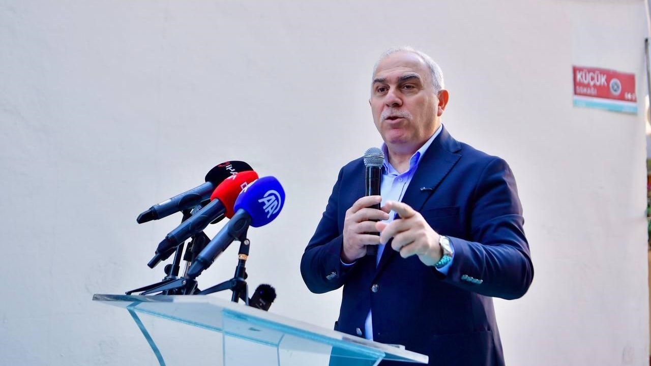 Cağaloğlu Kitapçılar Çarşısı Yeniden Açıldı: “Bu Mütavazi Ama Kıymetli Bir İş”