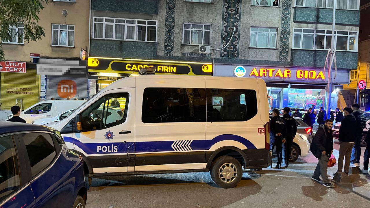 Sultangazi'de, Eski Eşinin Birlikte Yaşadığı Adamı Vurdu