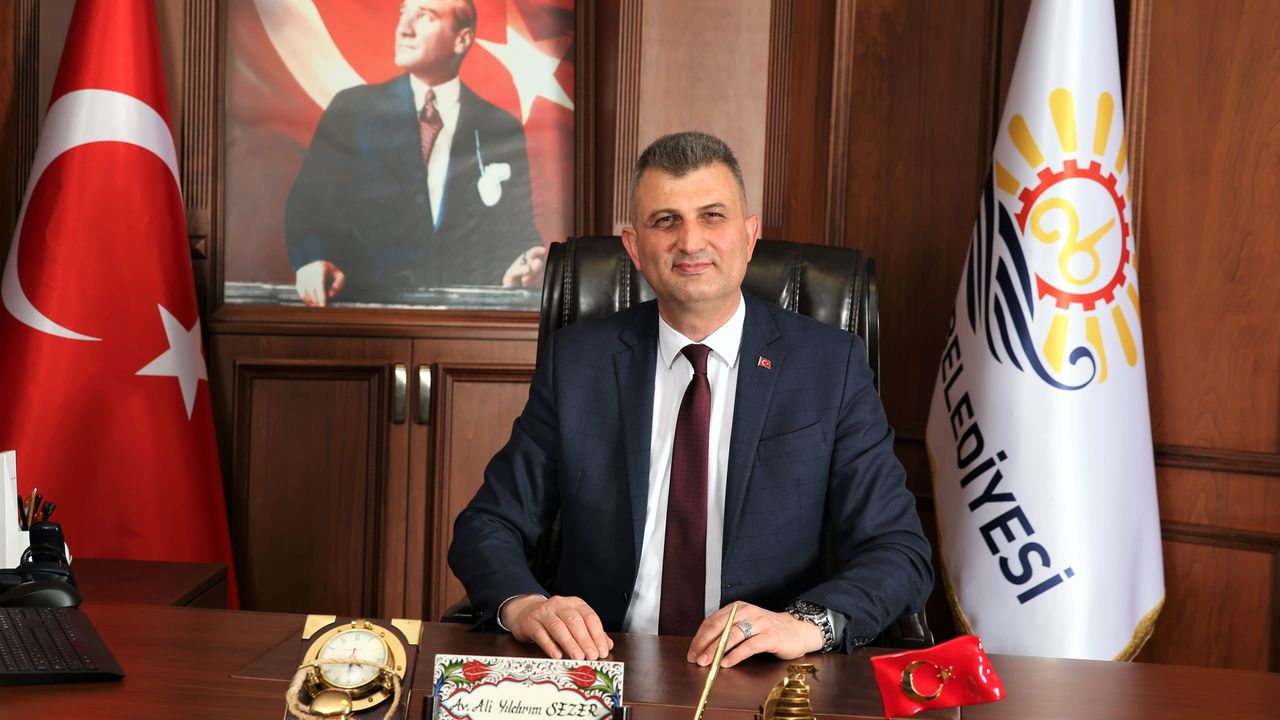 Başkan Sezer: “Atatürk’ü rahmet, şükran ve özlemle anıyoruz”