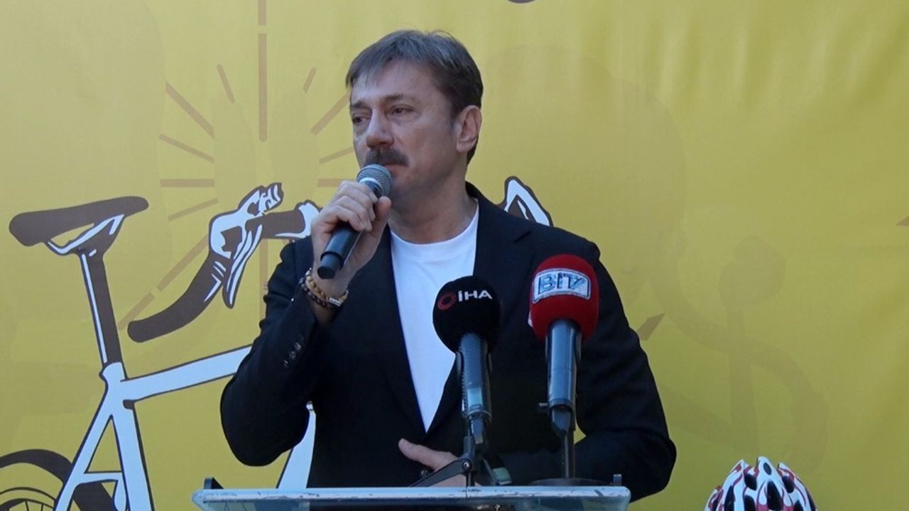 Bahçelievler’de bisiklet sevinci: Her ay 100 çocuk pedal çevirmeye başlıyor