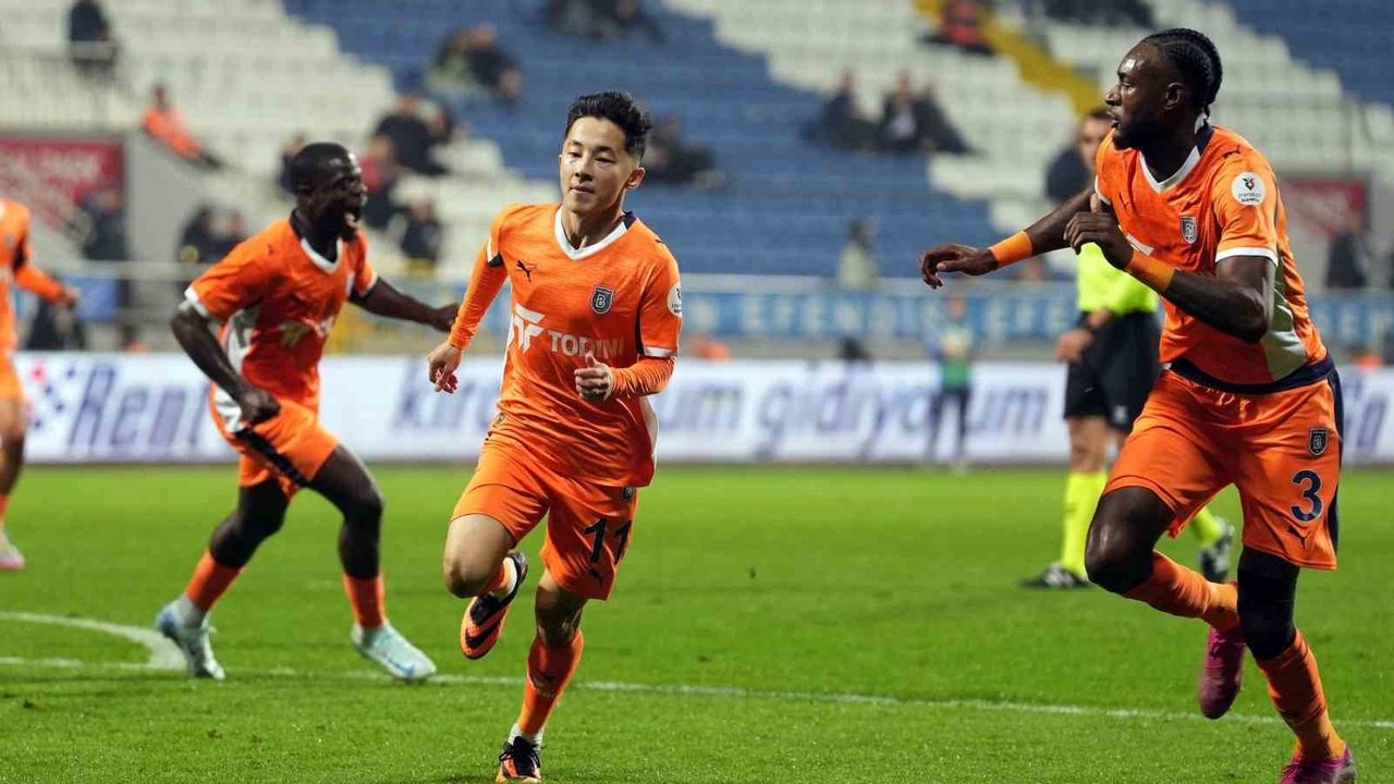 Başakşehir'de Jerome Opoku, Fenerbahçe maçında yok