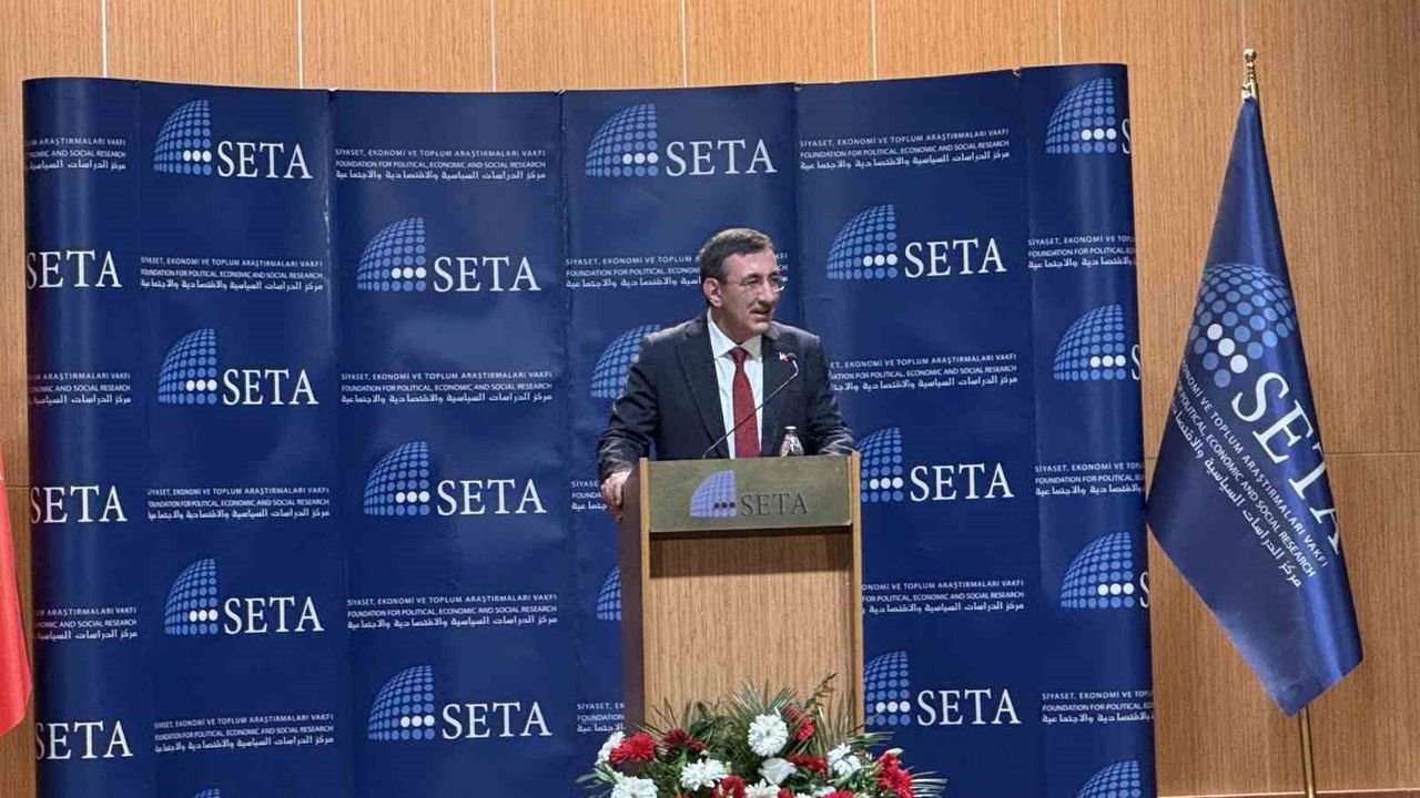 Cumhurbaşkanı Yardımcısı Cevdet Yılmaz'dan evlenecek çiftlere müjde