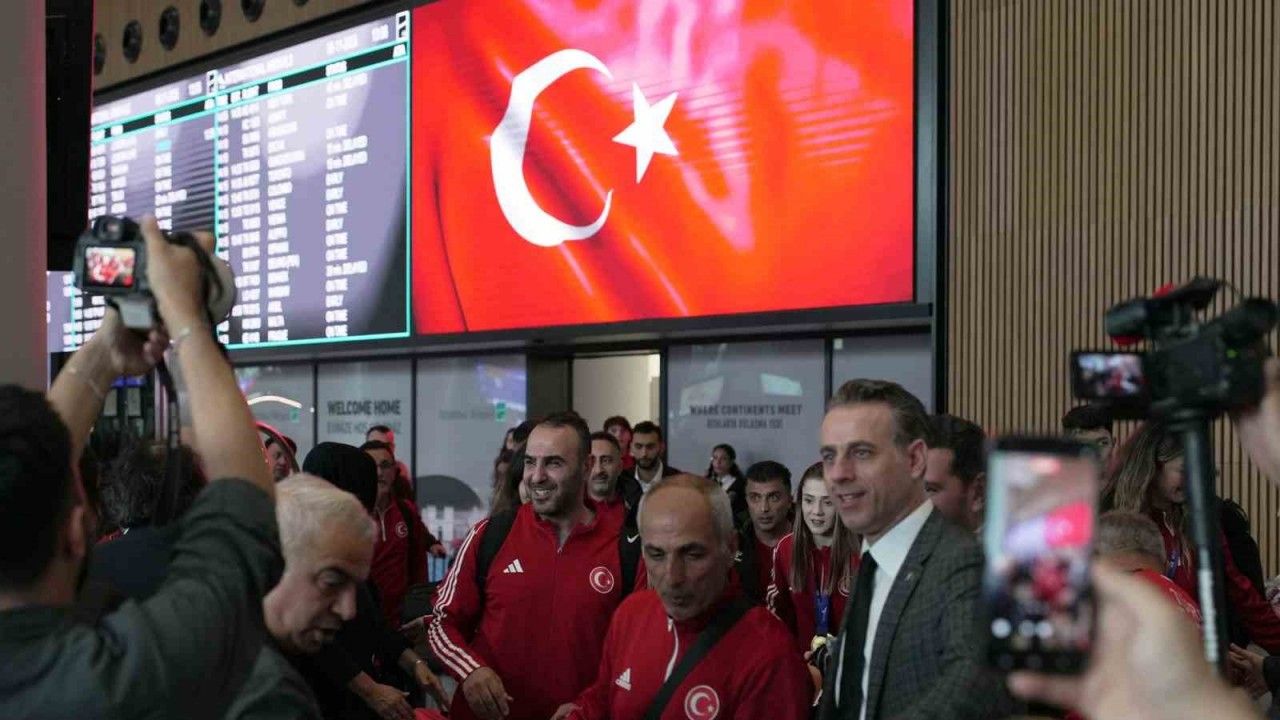 Çin’de gelen zaferle döndüler: Türkiye taekwondoda ilk kez takım şampiyonu