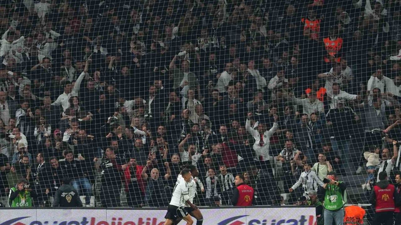 El Bilal Toure ilk Fenerbahçe derbisinde golünü attı