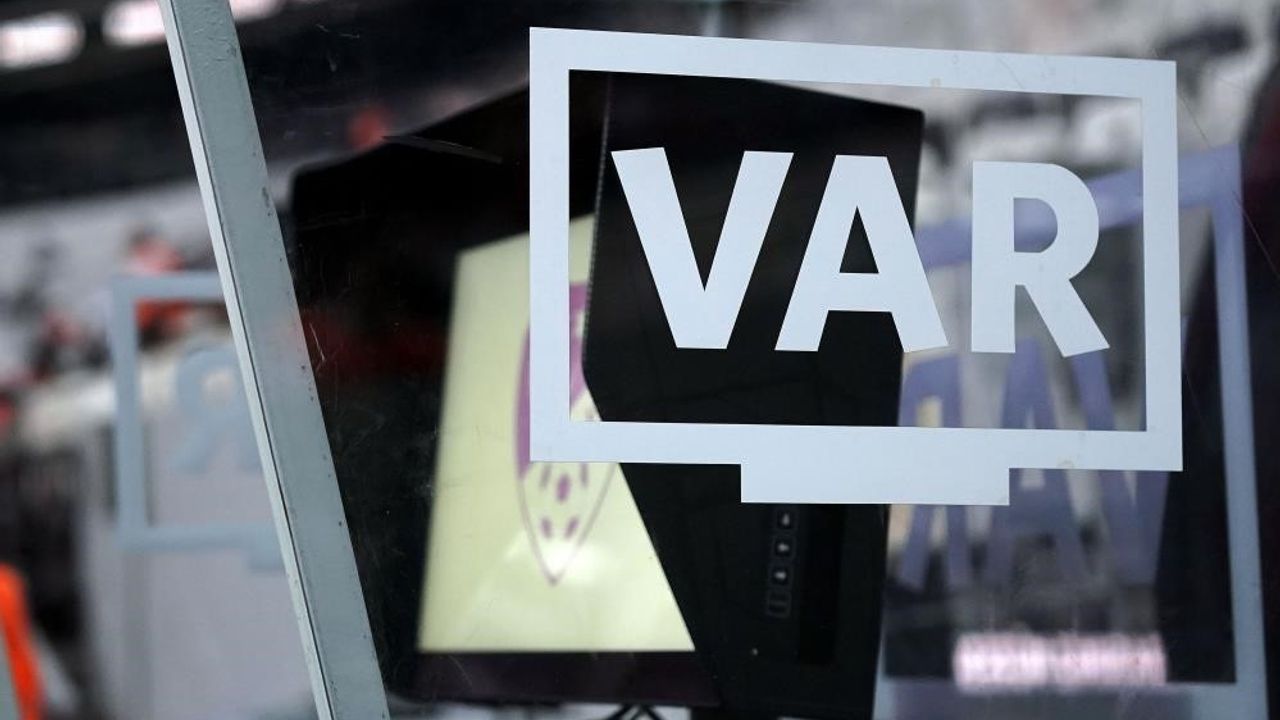 Fenerbahçe - Kayserispor maçının VAR’ı Ömer Faruk Turtay oldu