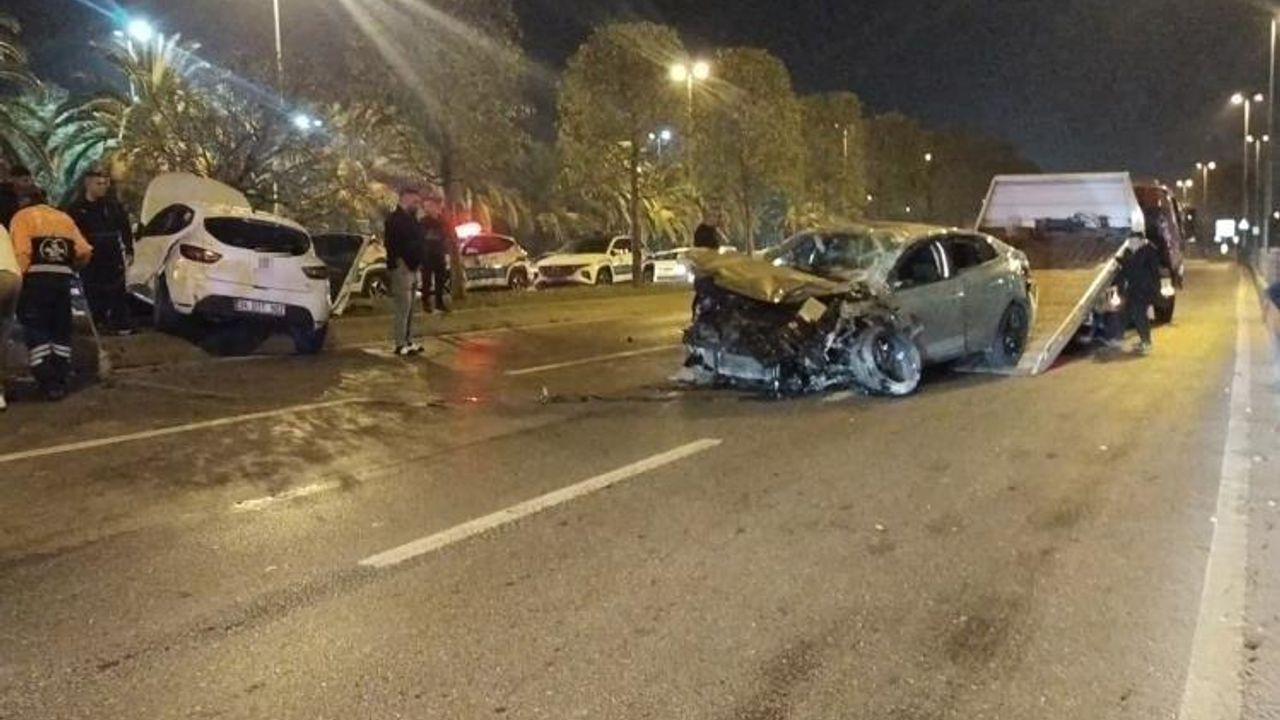 Kartal’da trafik kazası : 5 yaralı