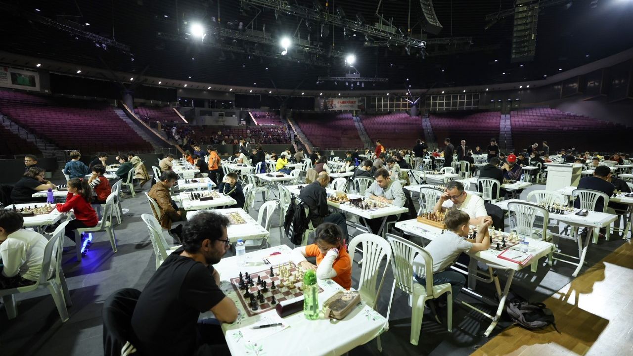 Küçükçekmece’de 29 Ekim Cumhuriyet Kupası Satranç Turnuvası