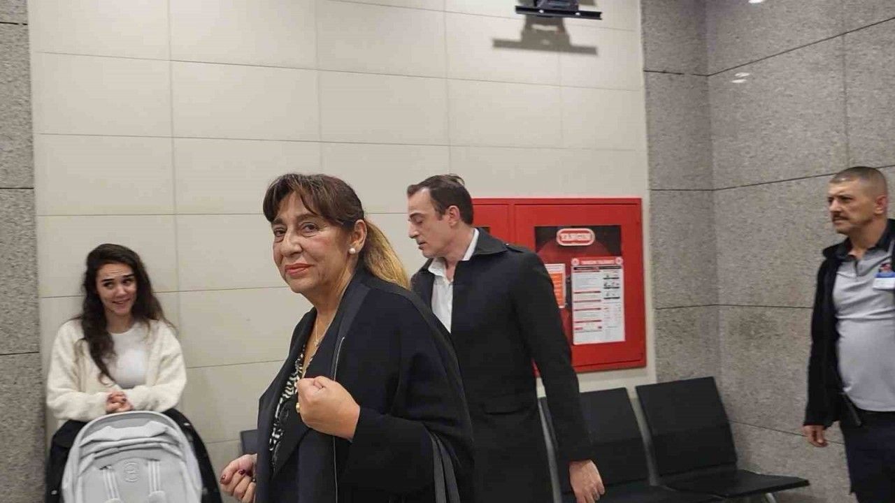 Melek Baykal, Jess Molho’nun boşanma davasında tanık olarak dinlendi