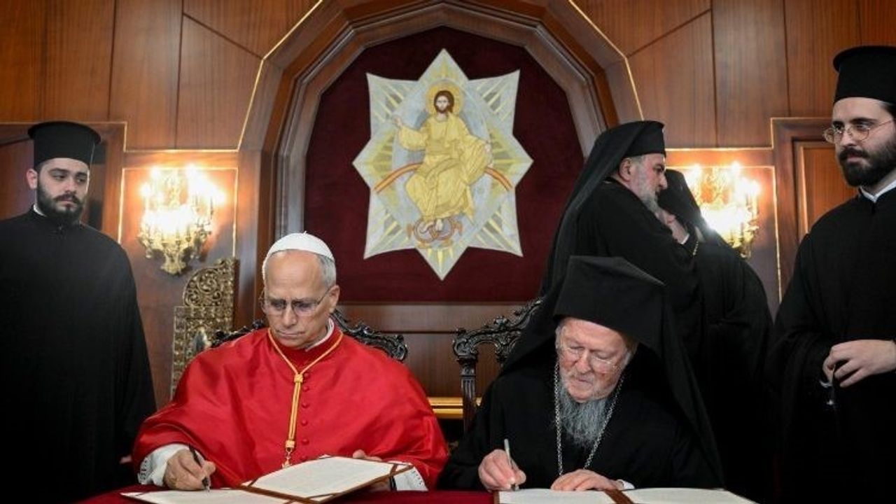 Papa 14. Leo’dan Fener Rum Patrikhanesi’ne Ziyaret