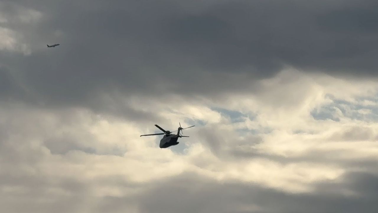 Papa 14. Leo'nu taşıyan Helikopter İznik'e hareket etti