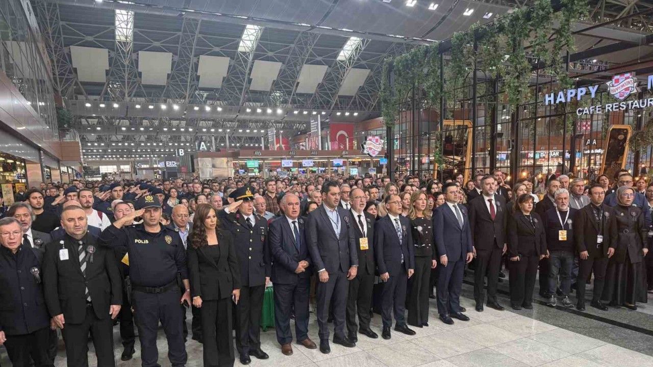 Pegasus Hava Yolları’ndan 10 Kasım’da ‘Cumhuriyet Uçağı’ ile anlamlı Çanakkale seferi