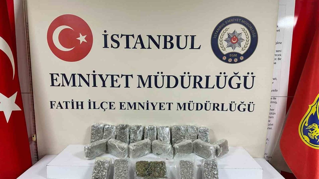 Polisten kaçan uyuşturucu satıcı kovalama sonucu böyle yakalandı