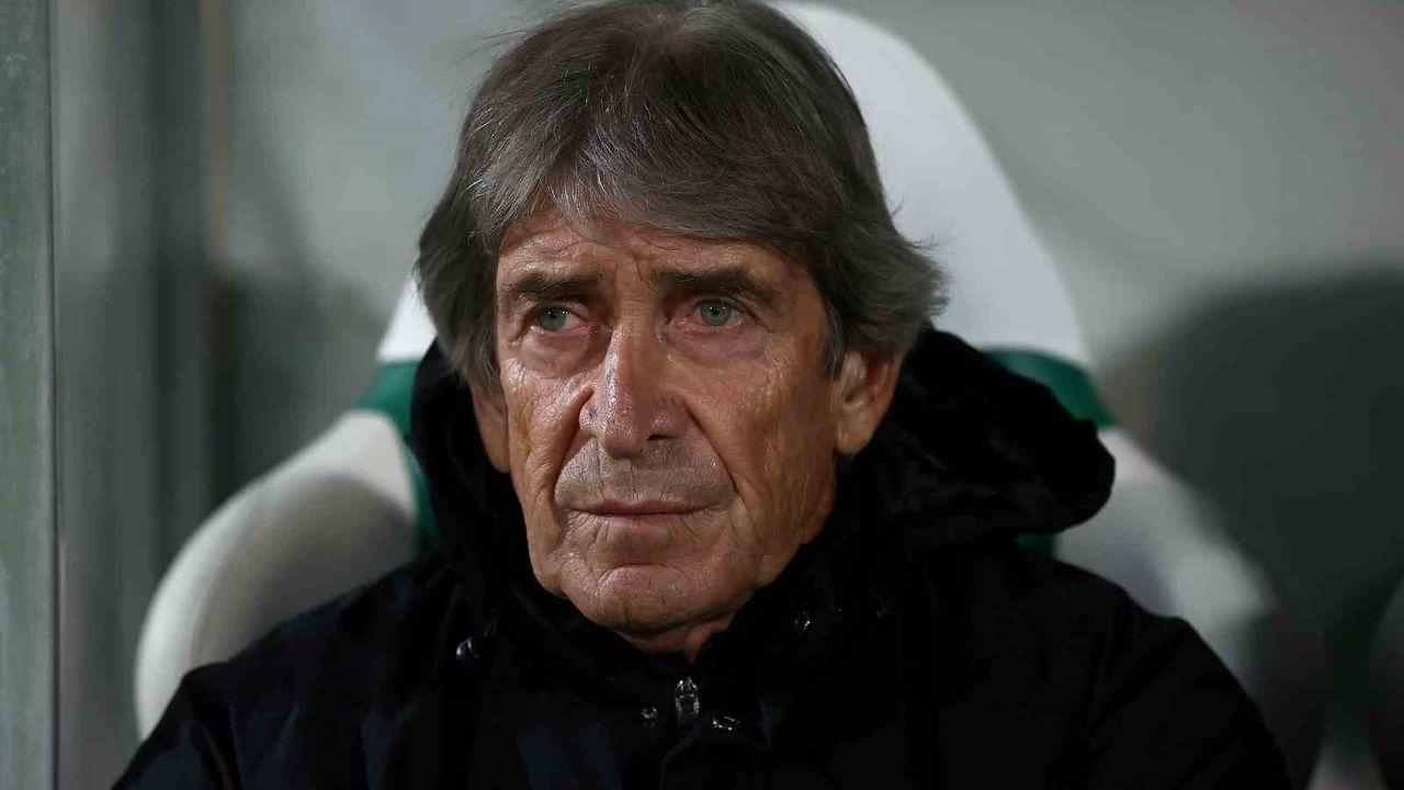 Real Betis'te teknik direktör Manuel Pellegrini'nin sözleşmesi uzatıldı