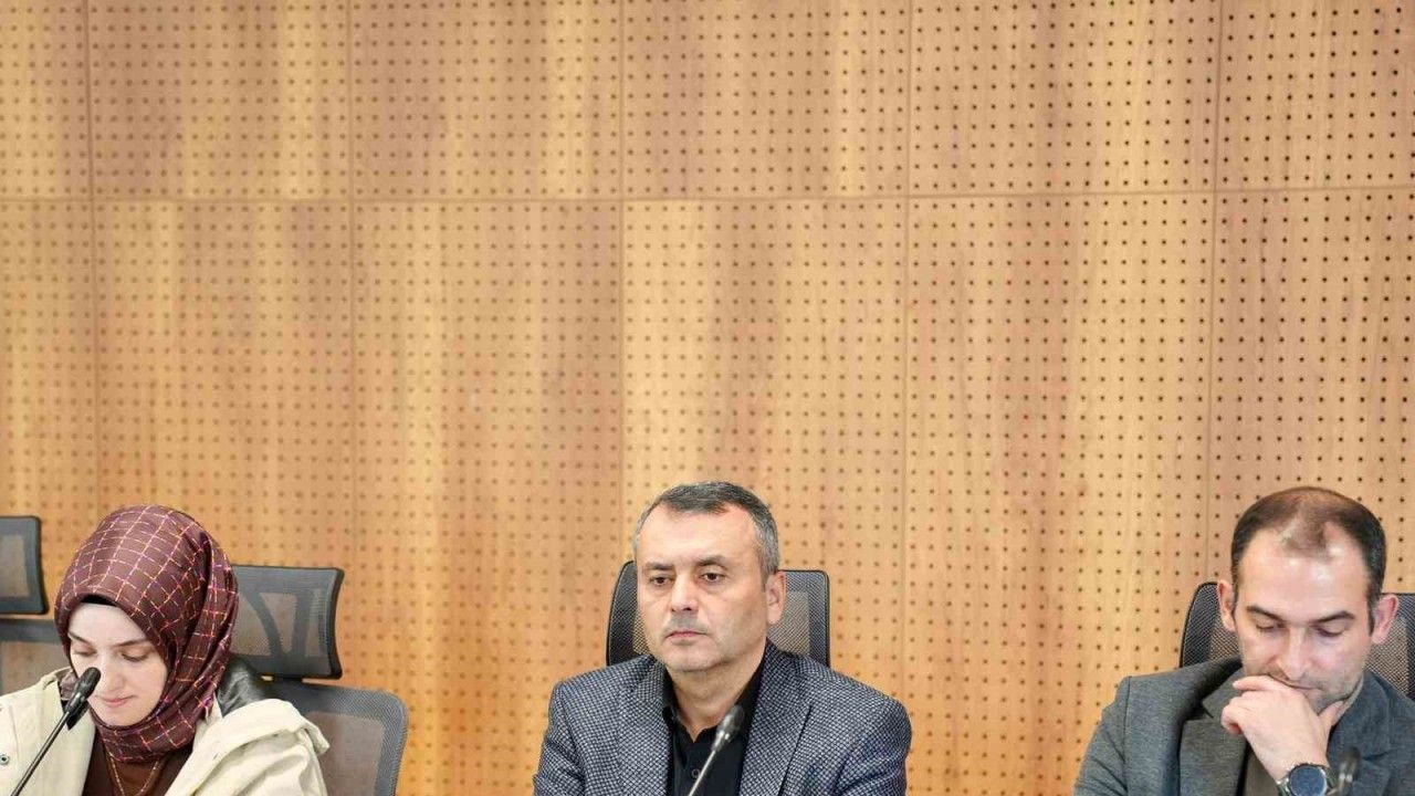 SAÜ’de yeni eğitim modeli tartışıldı