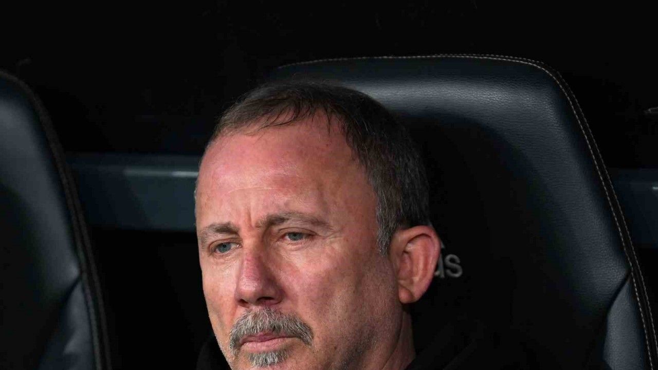 Sergen Yalçın ilk döneminin gerisinde kaldı