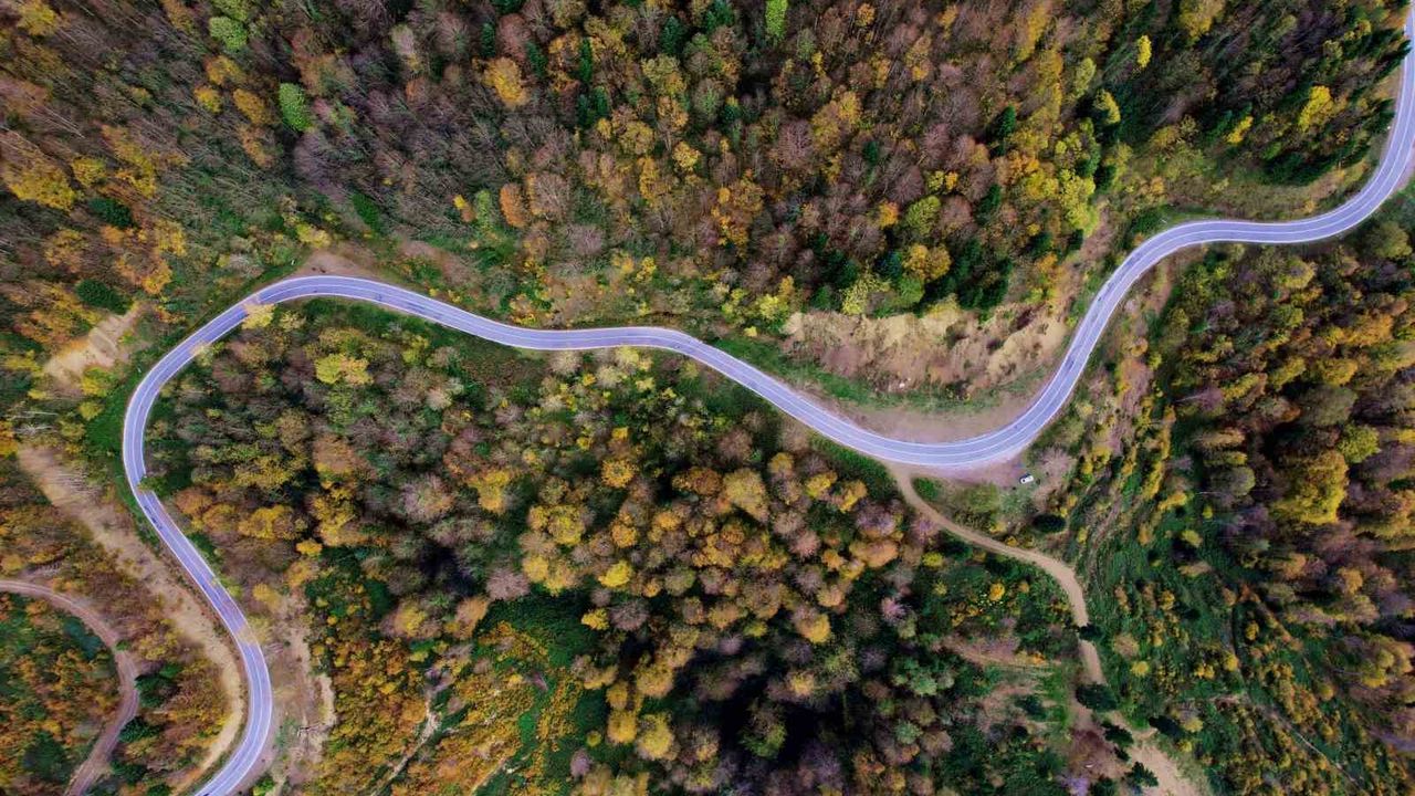 Doğayla iç içe unutulmaz anlar: Çam Dağı sonbaharda ziyaretçilerini büyülüyor