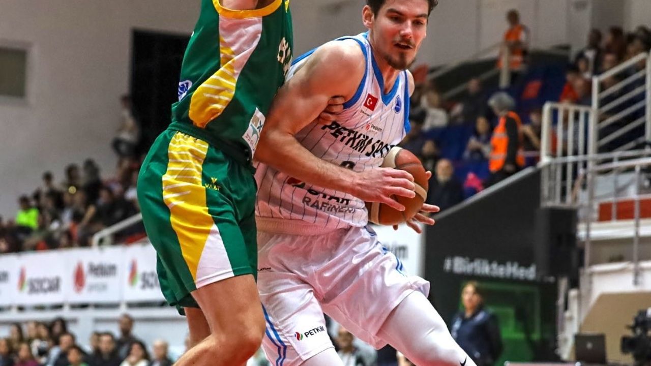 İzmir temsilcisi liderliğe ambargo koydu: Petkimspor durdurulamıyor