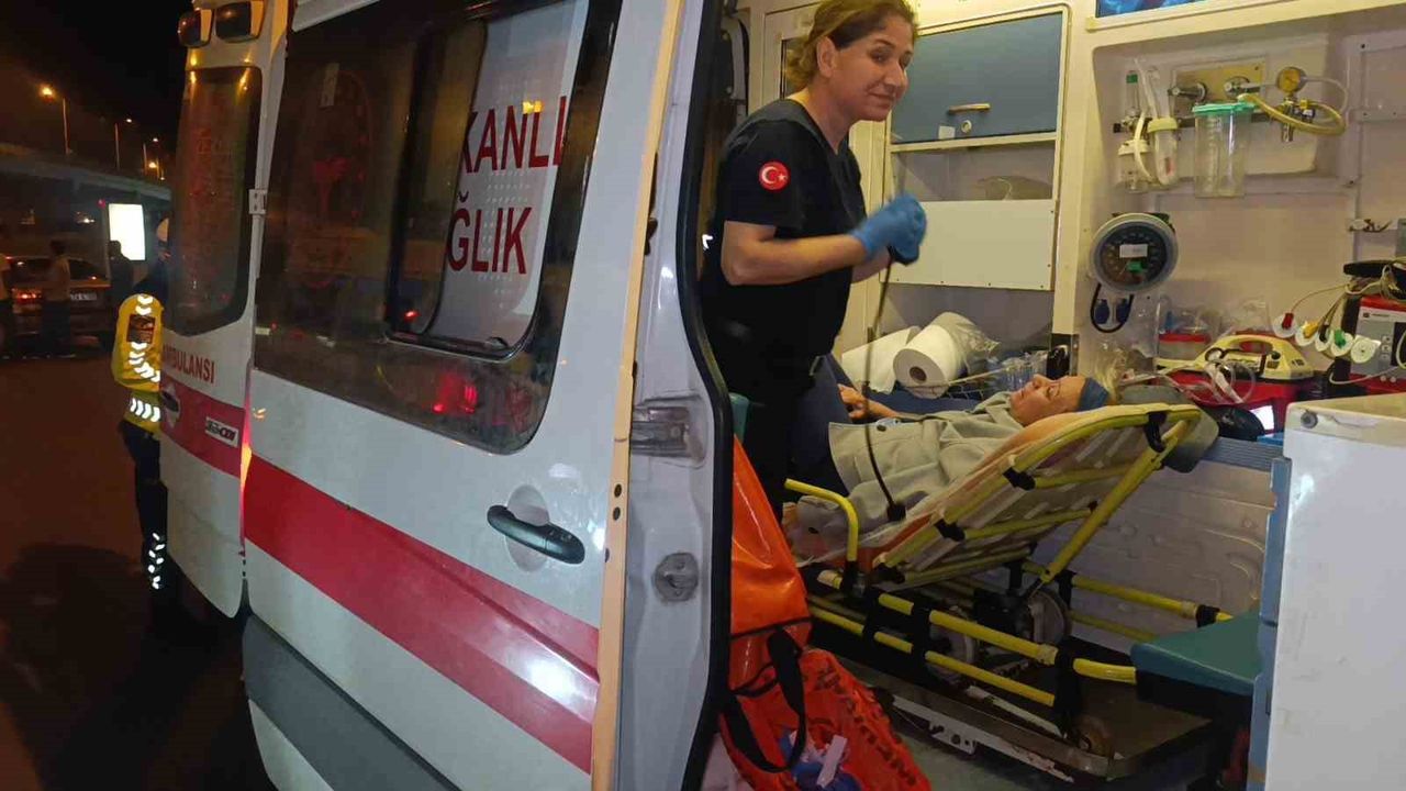 İki otomobil çarpıştı: 1 yaralı