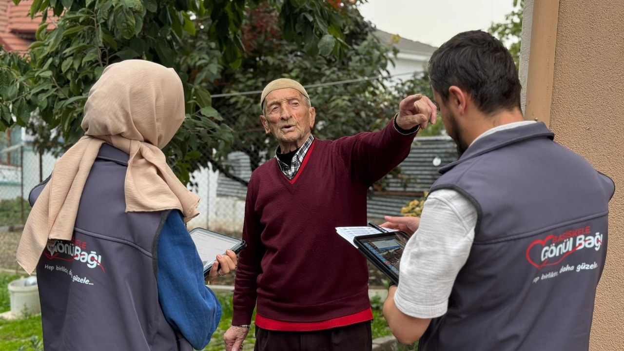 Sokak Sokak Başiskele: Gönül Bağı Ekipleri Yeniden Yollarda