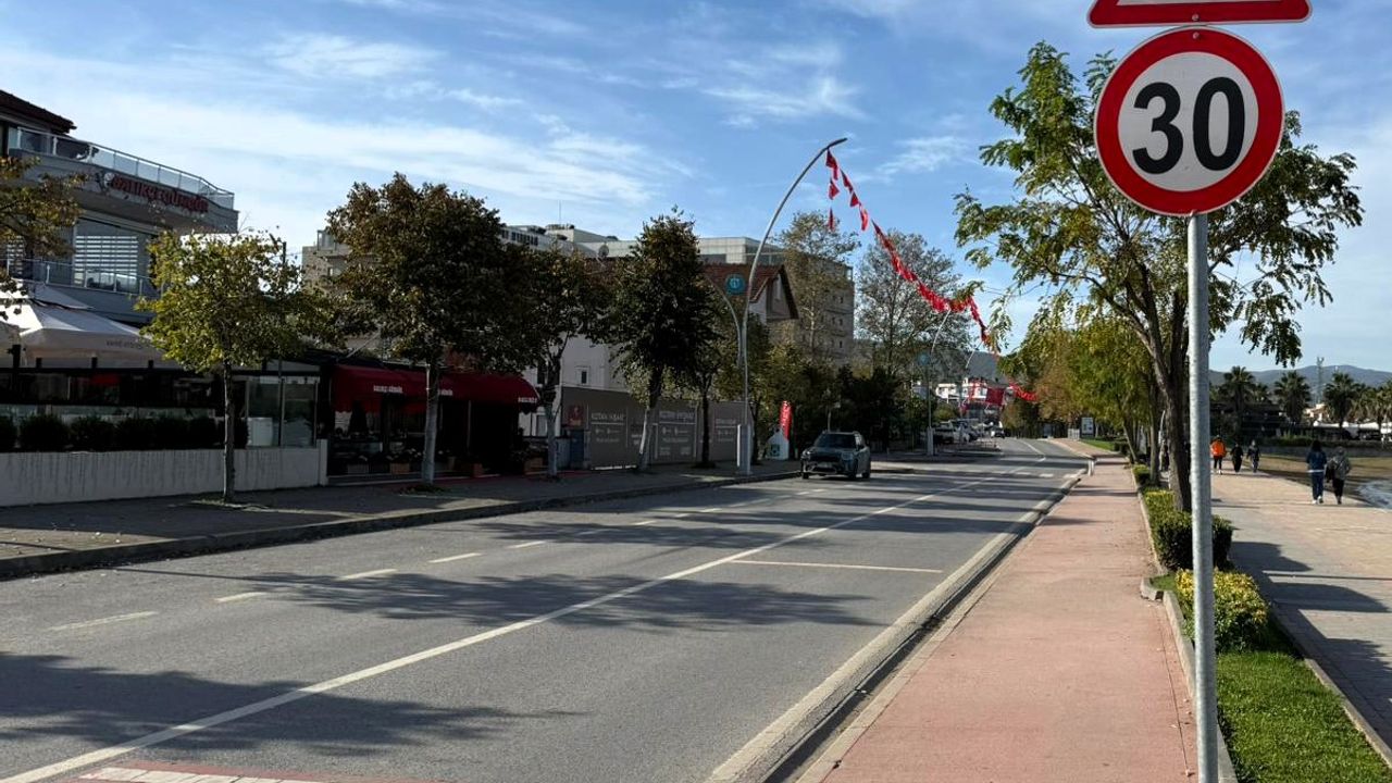 Başiskele Sahili’nde Trafiğe Tek Yönlü ve Kalıcı Çözüm