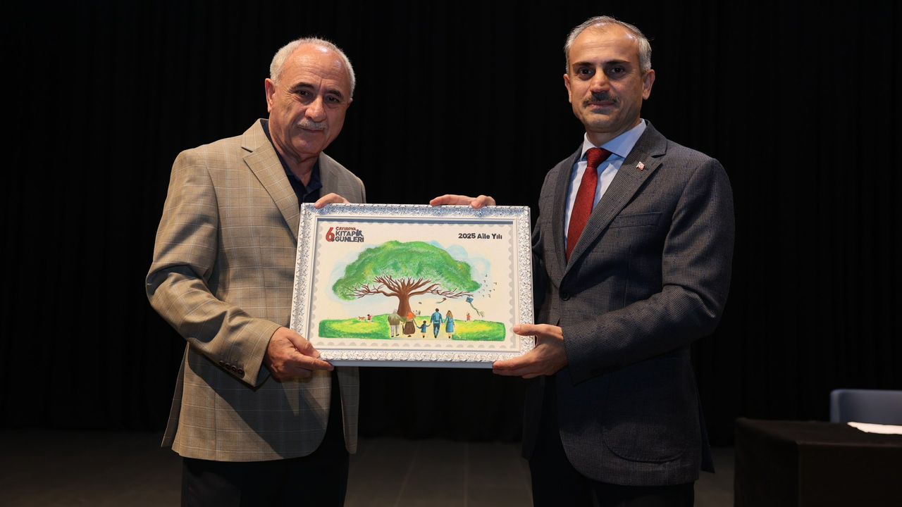 Bünyamin Çiftçi, 6. Kitap Günleri’ni Nurullah Genç Söyleşisiyle Taçlandırdı