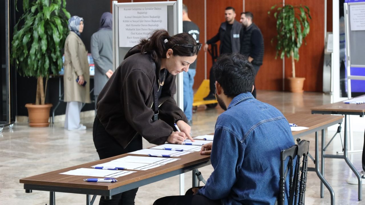 Dijital tehditlere karşı yeni önlem! Kocaeli personeline dikkat çeken eğitim