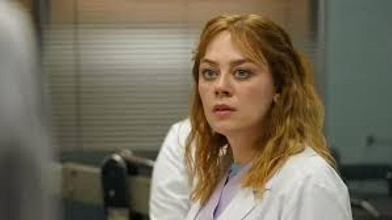 Demet Evgar’dan Tamer Karadağlı’ya İbrahim Selim ile Bu Gece’de Dikkat Çeken Gönderme! Demet Evgar Kimdir?