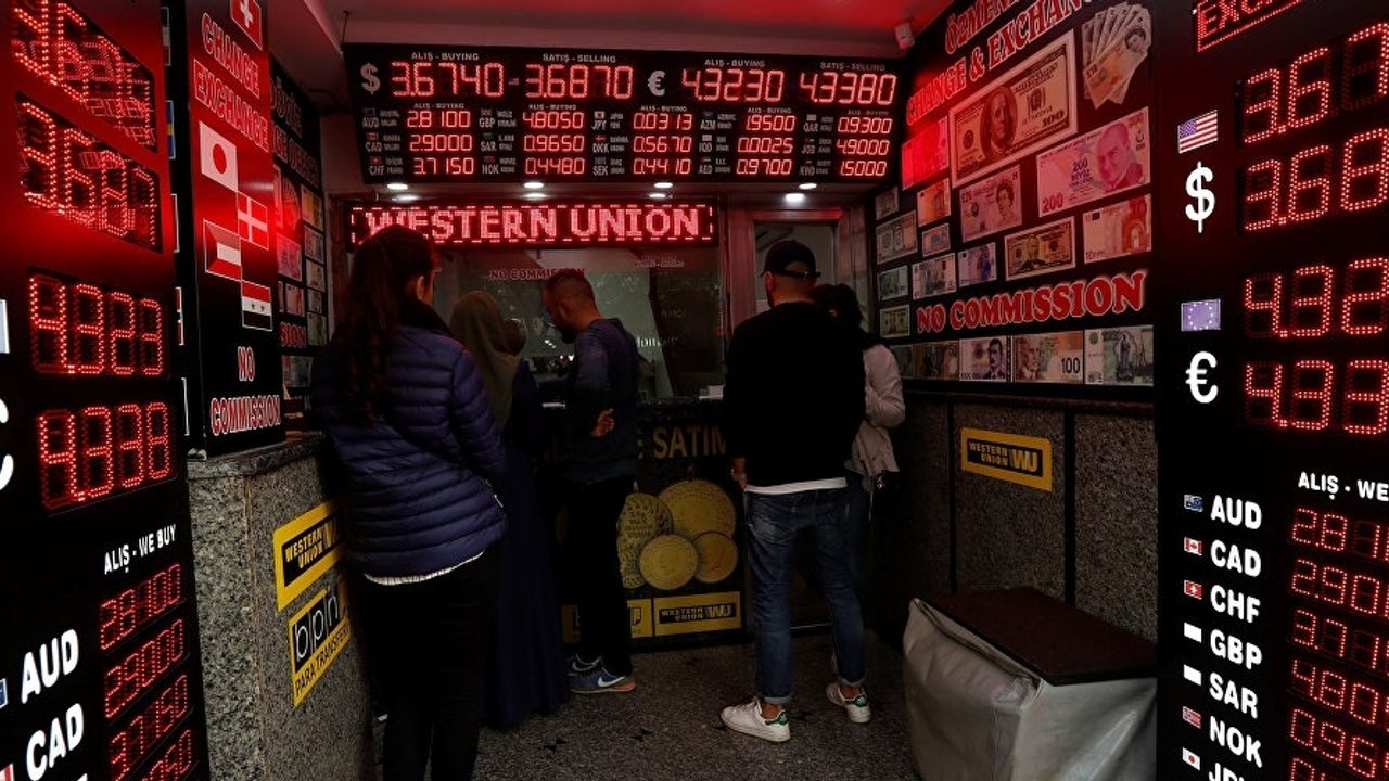 Yeni günün kur tablosu belli oldu: Dolar ve Euro'da sınırlı yükseliş var