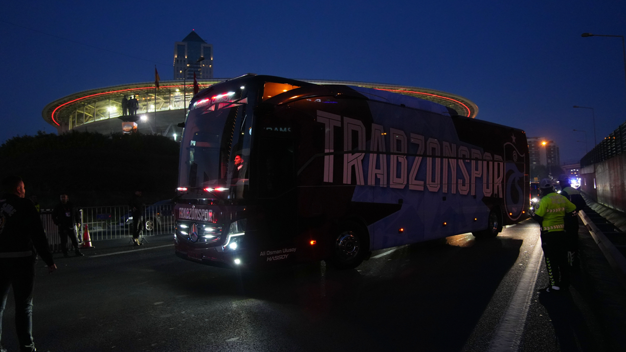 Trabzonspor, Galatasaray maçı için RAMS Park’a geldi